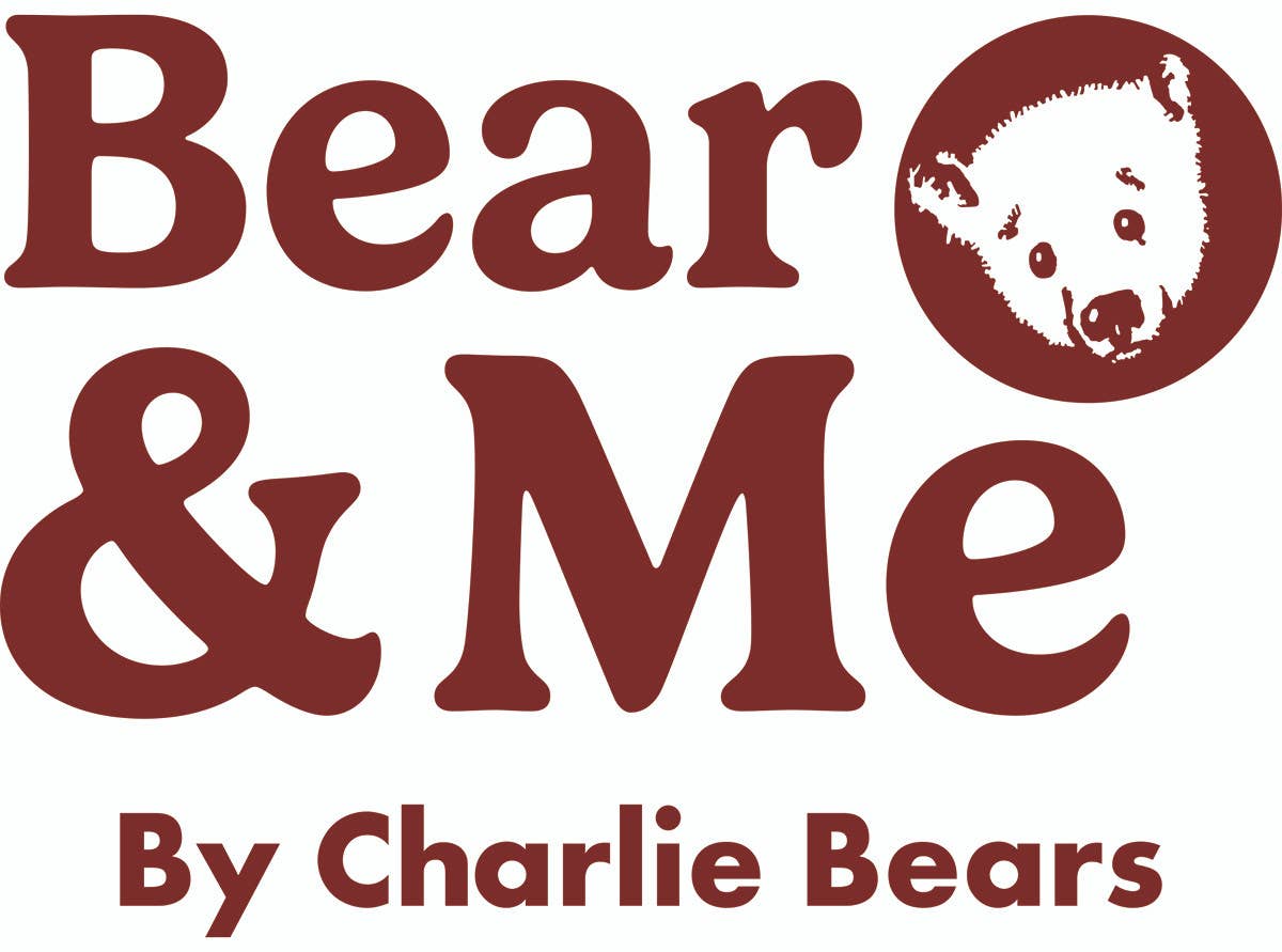 Riley, el mapache gris nublado de Bear & Me