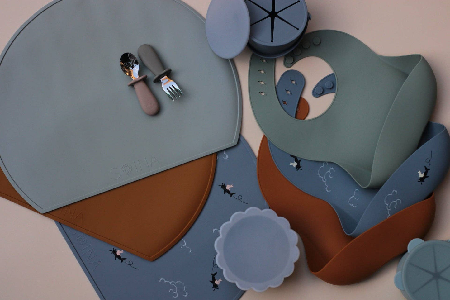 Aviator silicone placemat - Pearl grey