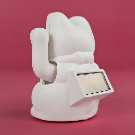 Mini Chat Chanceux Solaire Blanc “Shiora”