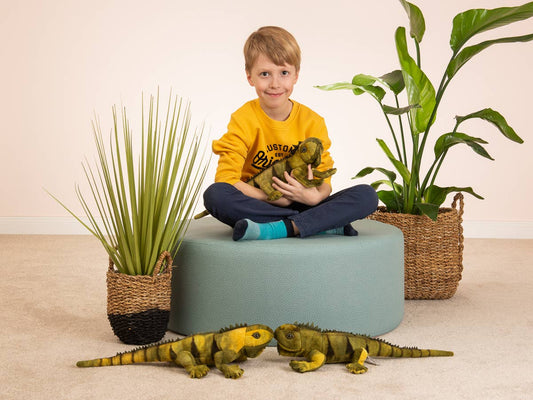 Iguana de peluche