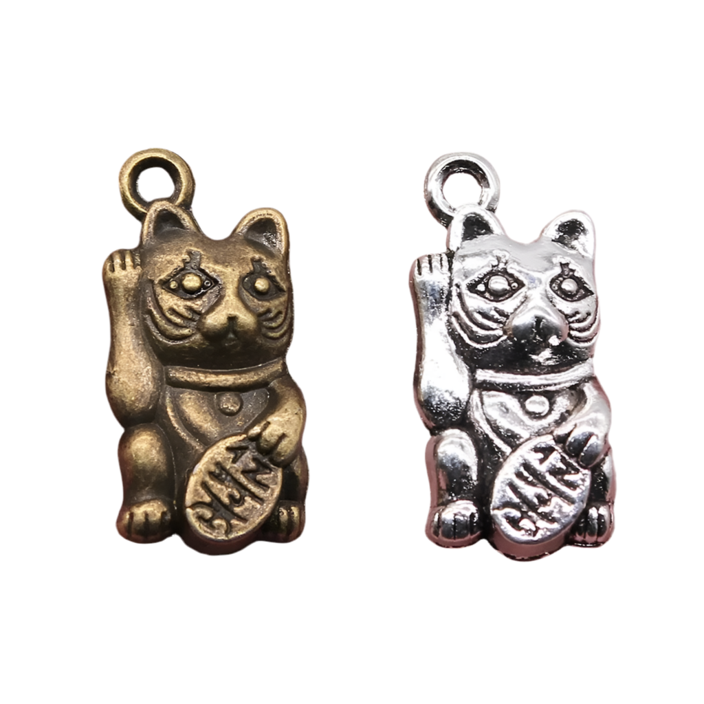 Amuleto de gato de la suerte