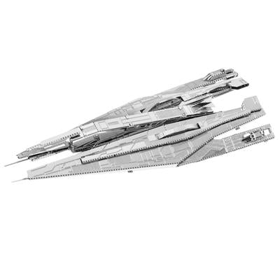 MetalEarth: MASS EFFECT/ALLIANCE CRUISER 8.8x3.1x3.8cm, maquette 3D en métal avec 1 feuille, sur carte 12x17cm, 14+