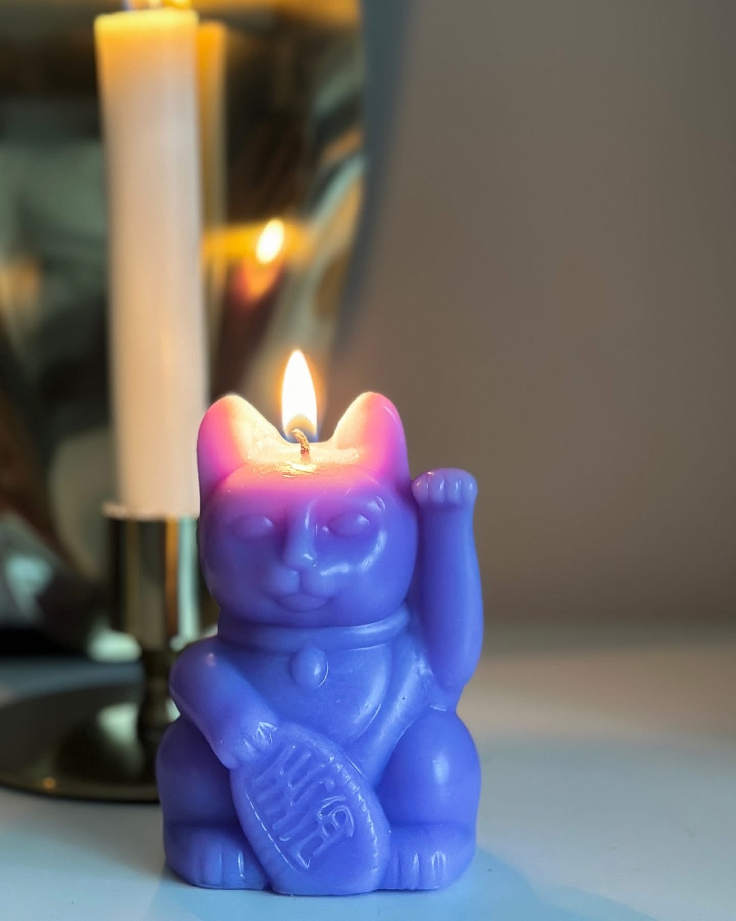 Lilac Lucky Cat Candle