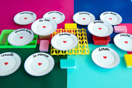 Plate THE FAMILY HAS FUN - Drama Queen