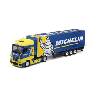 1:43 STREET FIRE HAULERS WITH TRAILER -M-B ACTROS GIGASPACE MICHELIN