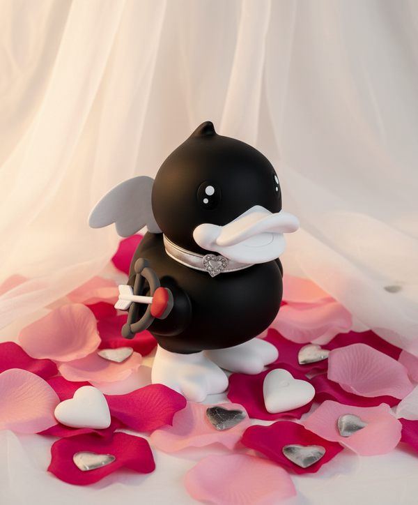 Salvadanaio a forma di anatra nera Cupido