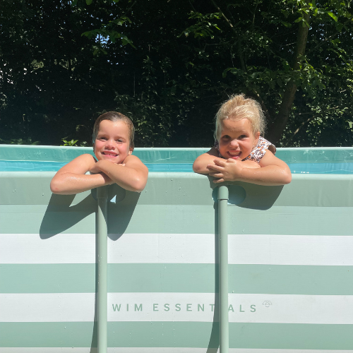 Frame Pool - Green/White - Essence - With Filterpump & Stairs - 400 x 200 x 100 cm