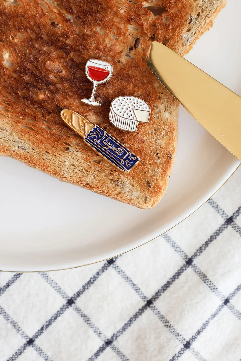 French Kit (Set of 3 pins)
- Pins