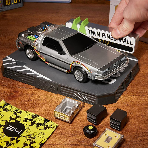 Calendrier de l'Avent Countdown Characters Retour vers le futur - DeLorean Time Machine