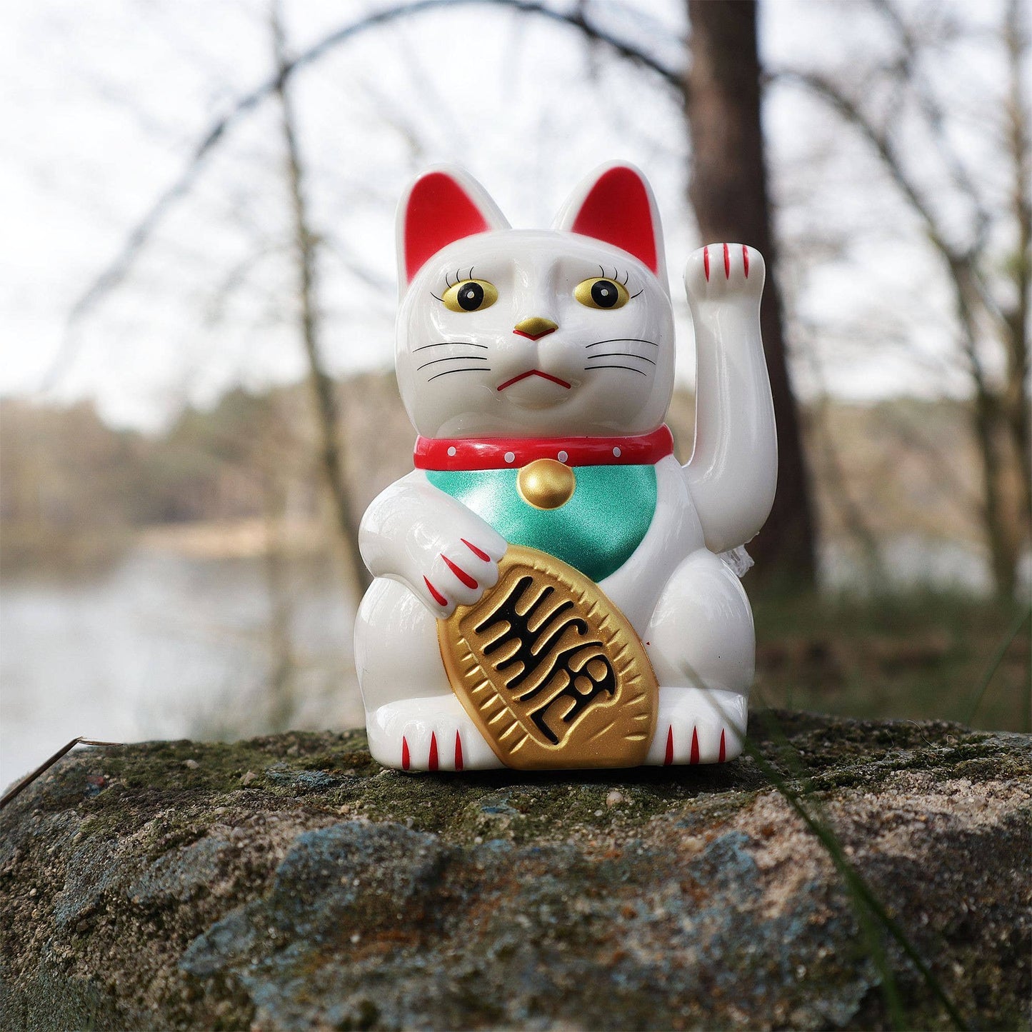 Chat chanceux solaire blanc 10,5 cm