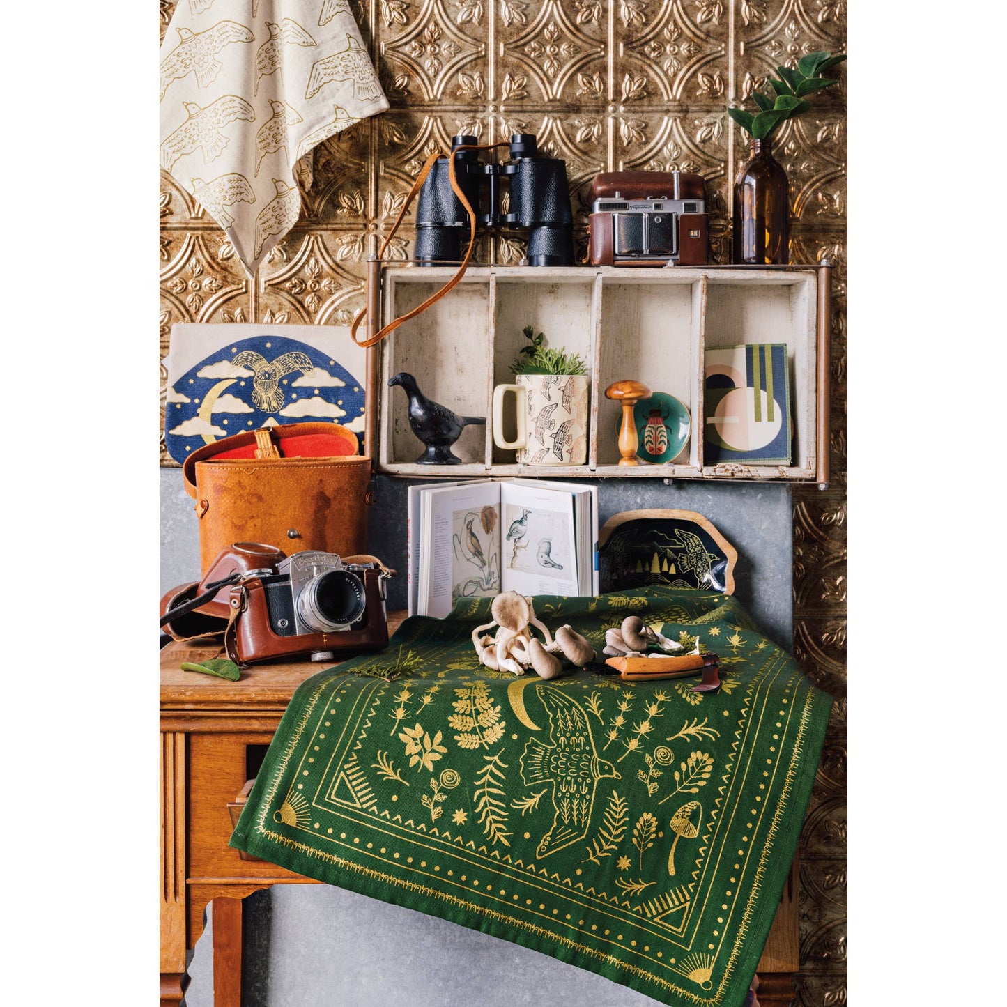 Plateau à bijoux en forme d'amulette