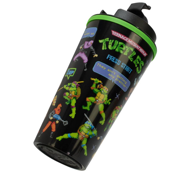 Mug isotherme de voyage Tortues Ninja 450 ml TT713838 – vue du décor pixel art et bouchon