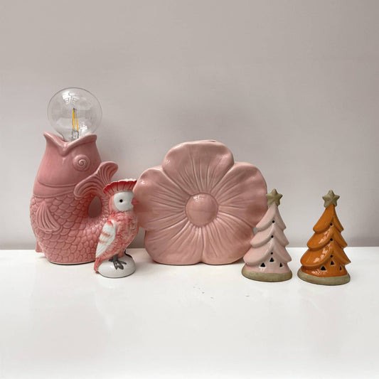 Déco LED poisson rose à piles L13,5 P8,2 H27cm