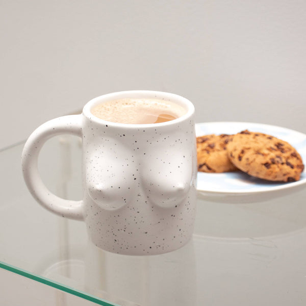 Mug Seins Blancs Helio Ferretti Vue 2