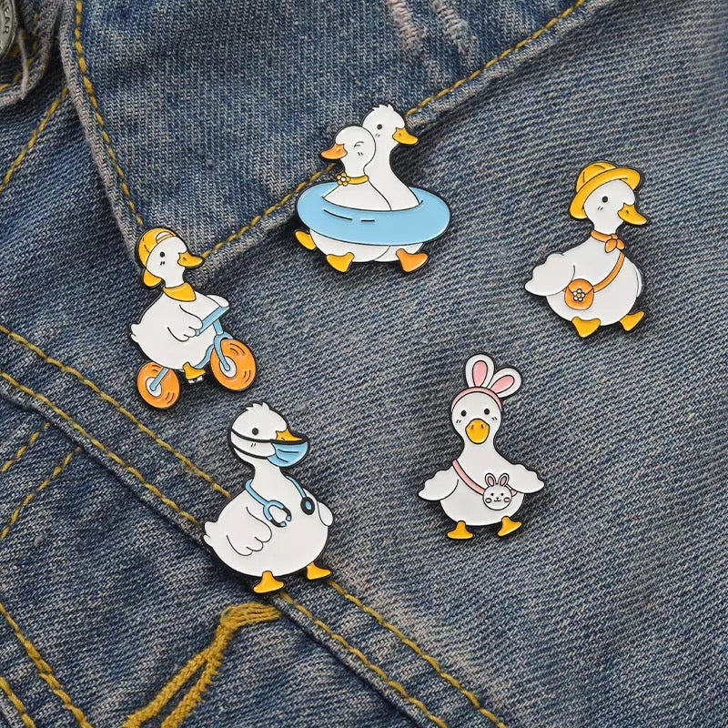 Pin's Canard Blanc Docteur