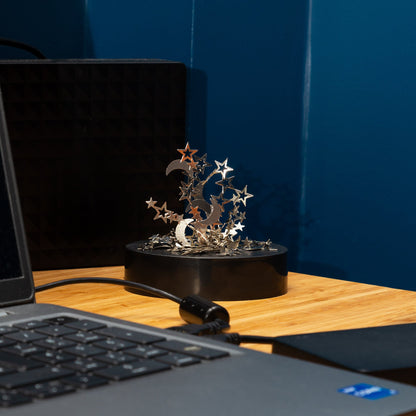 QREO MAGNETIC SCULPTURE