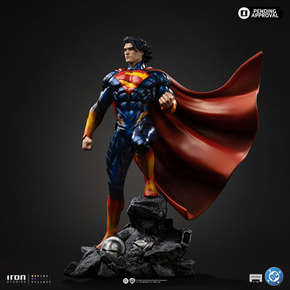Pre-Order - Superman Absolute Statue – DC Comics – Art Scale 1/10 – Iron Studios