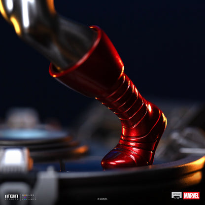Statue Iron Man Red & Chrome - Marvel Comics - Art Scale 1/10