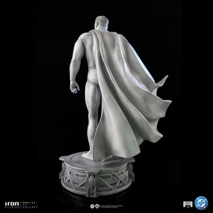 Superman Statue (Marble Version) - DC Trinity - Legacy Replica 1/4 - Iron Studios