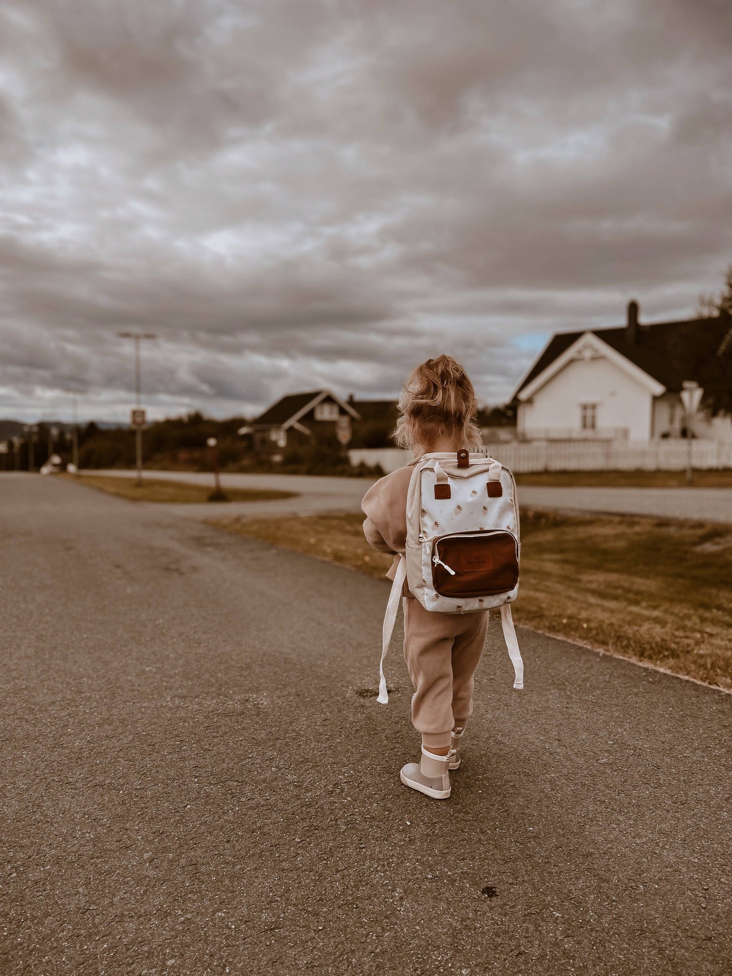Kids' Backpack - Strawberries