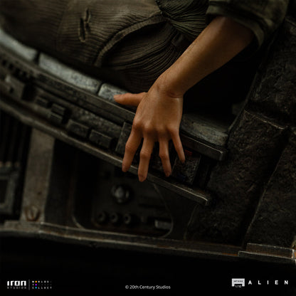 Statue Ellen Ripley and Dog Alien - Alien 3 - Art Scale 1/10 - Predator