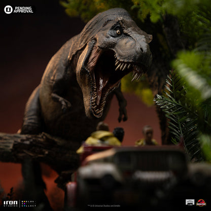 T-Rex Chase Statue - Jurassic Park - Demi Art Scale 1/20 - Iron Studios