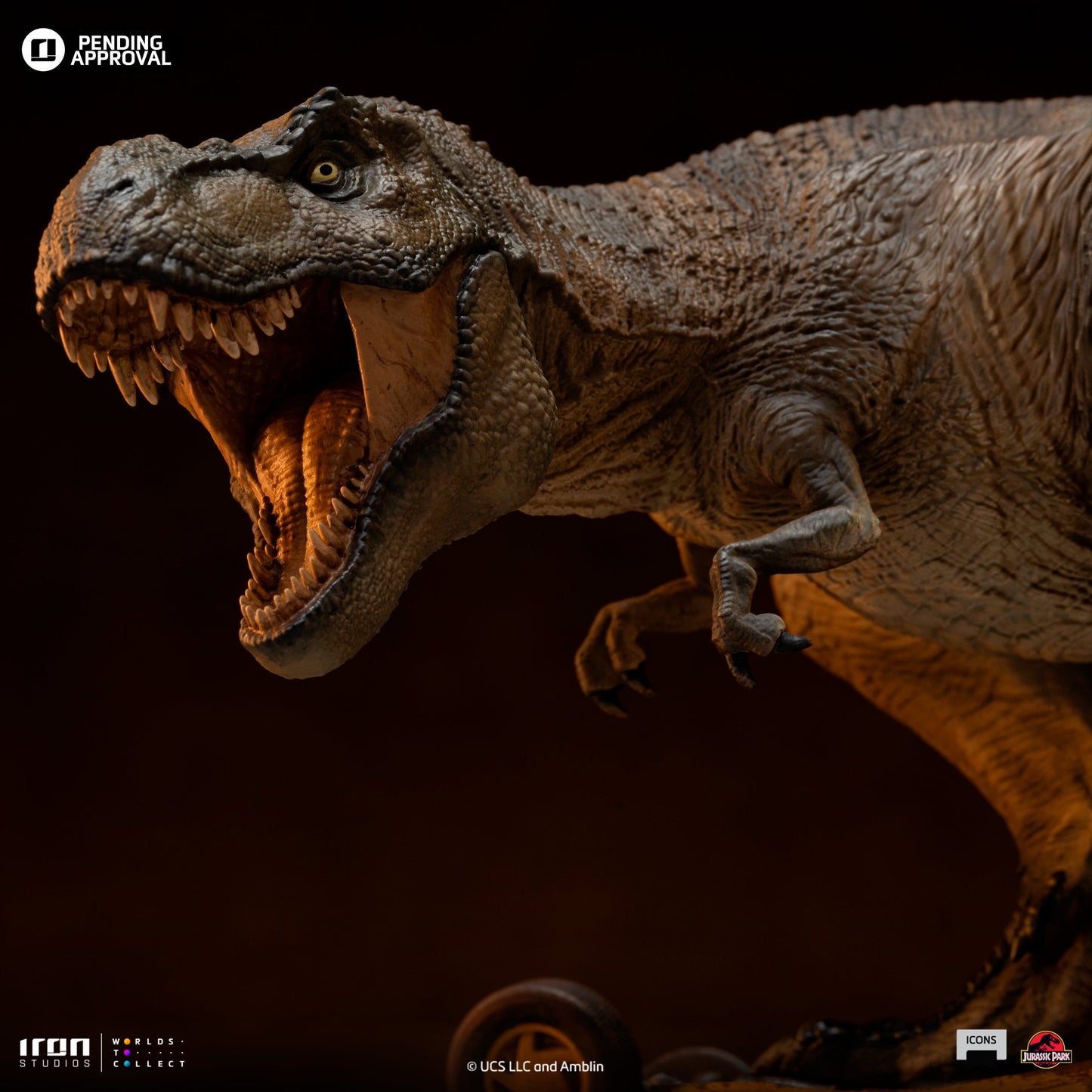 Statue T-Rex Attack - Jurassic Park - Icons - Jurassic World
