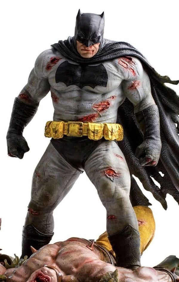 Statue Batman - The Dark Knight Returns - DC Comics - Diorama 1/6