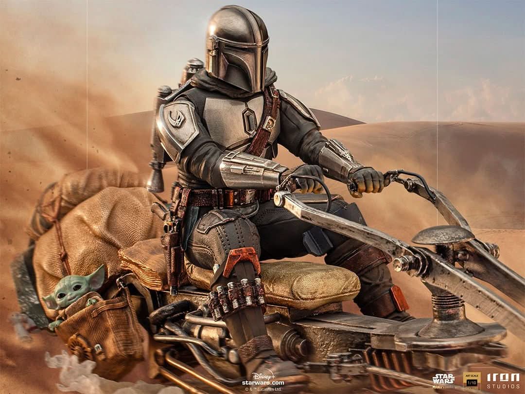 The Mandalorian on Speeder Bike Statue - Star Wars: The Mandalorian - Art Scale 1/10 - Iron Studios
