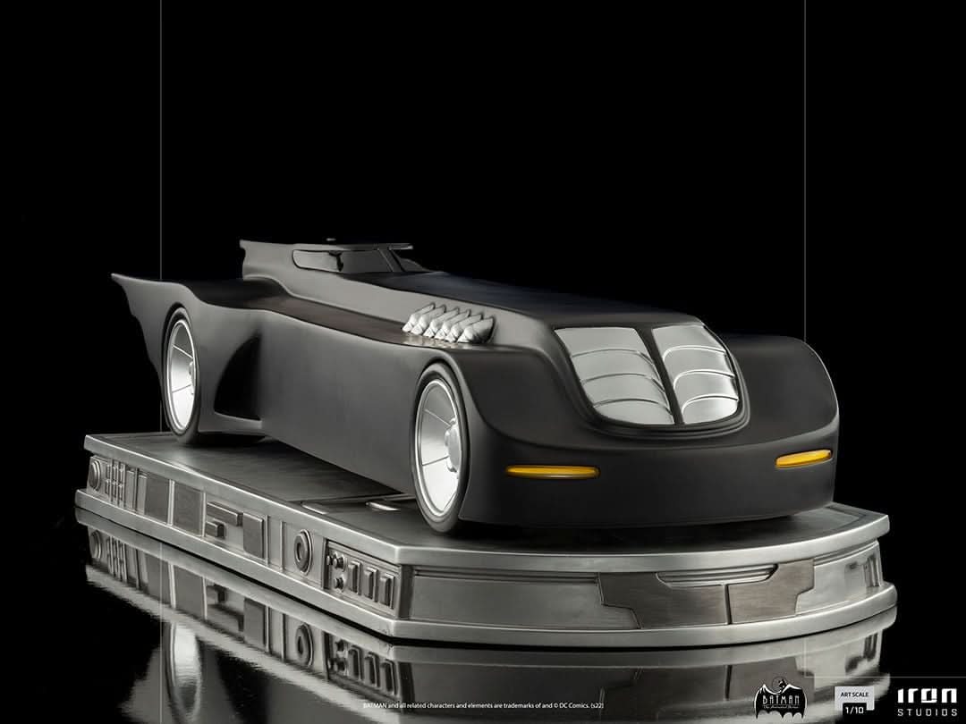 Batmobile Statue - Batman Animated Series - Art Scale 1/10 - Iron Studios