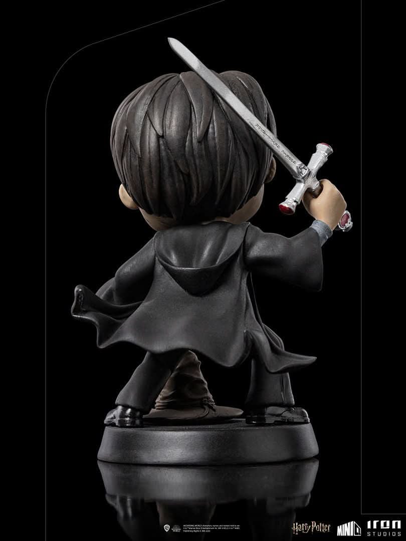 Figurine Harry Potter with Sword of Gryffindor - Harry Potter - Mini Co.
