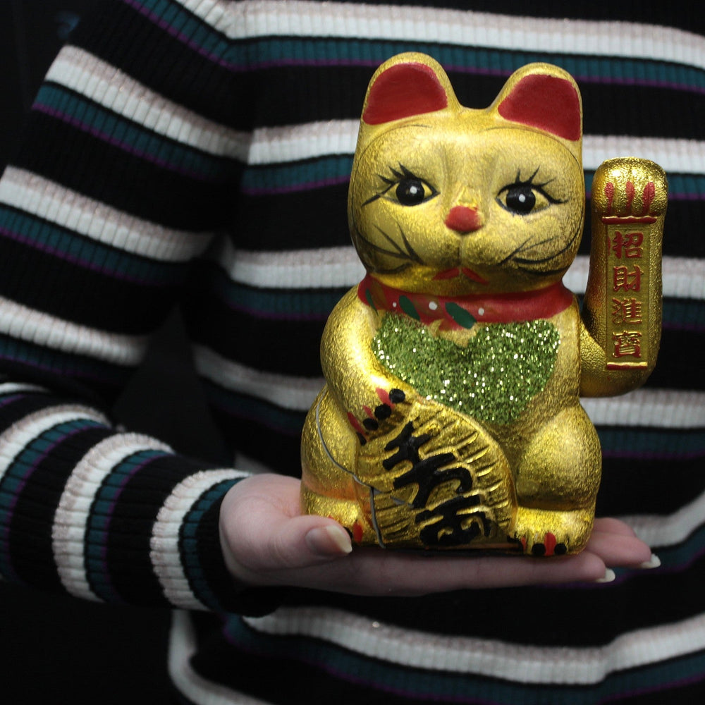 Gato de la suerte dorado clásico