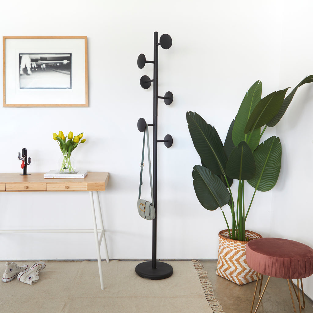 Shiitake Coat Rack – Plastic Details