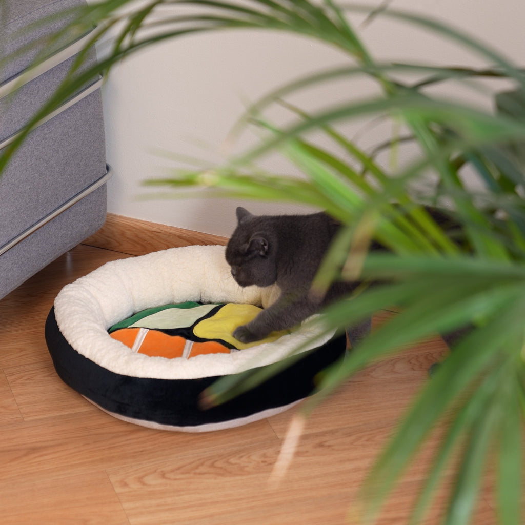 Kamaki Bed