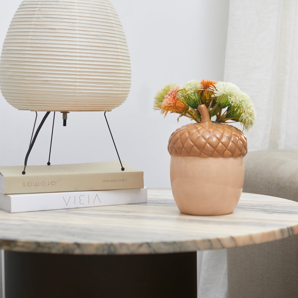 Vase Acorn