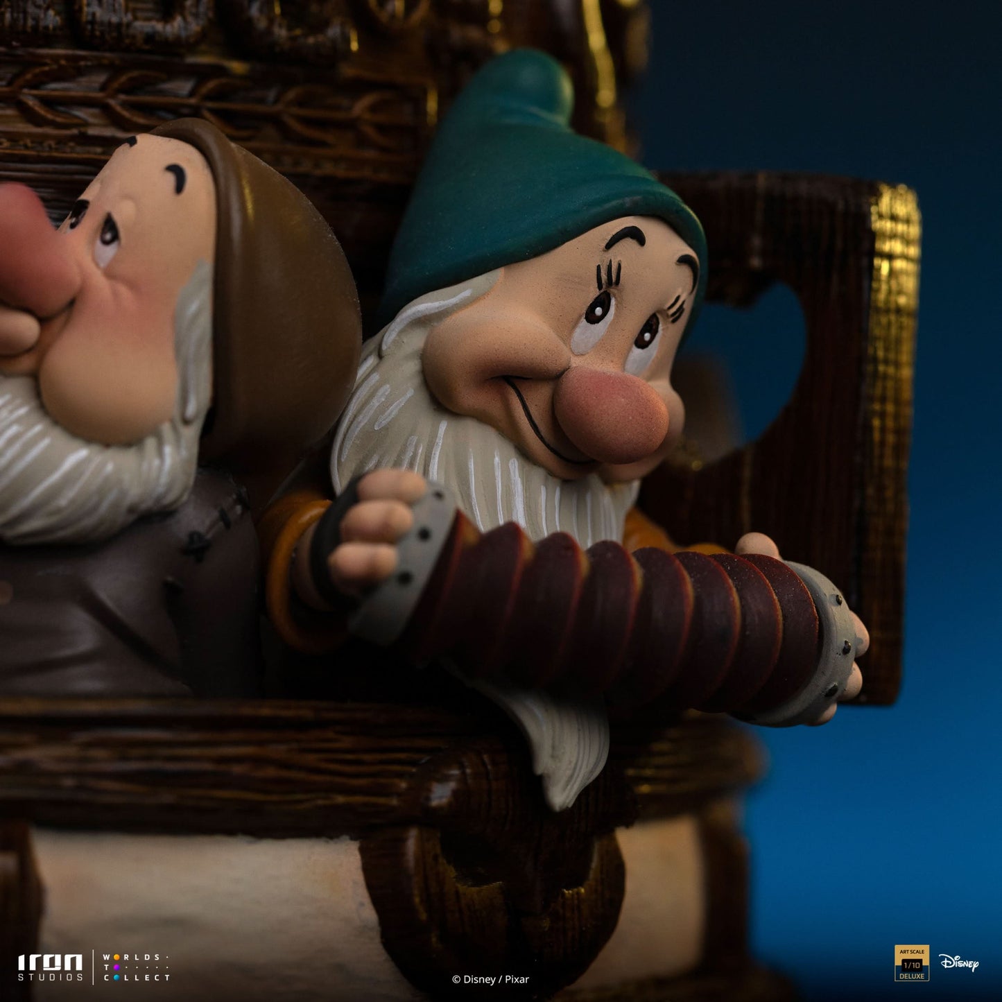 Pre-Order - Snow White Deluxe Statue - Snow White and the Seven Dwarves - Art Scale 1/10 - Iron Studios