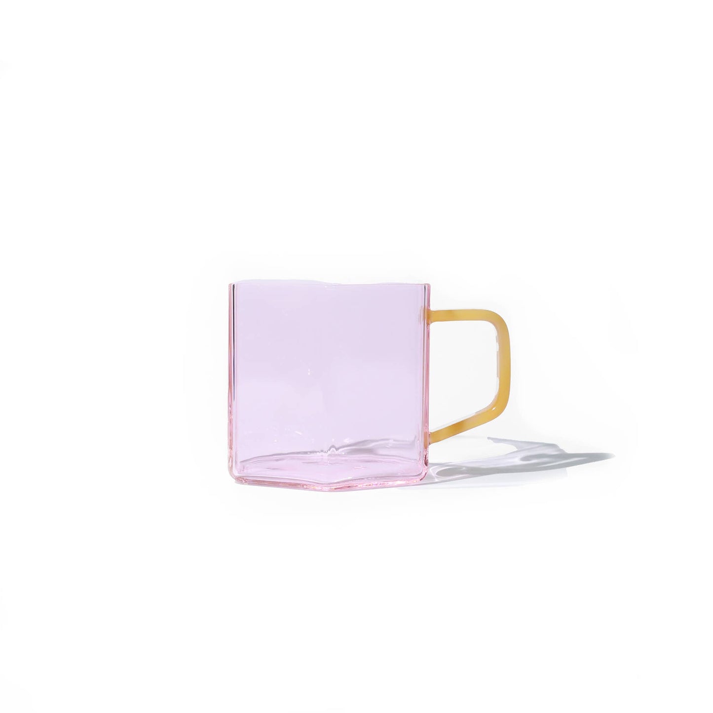 Mug en Verre Géométrique Rose Helio Ferretti Vue 3
