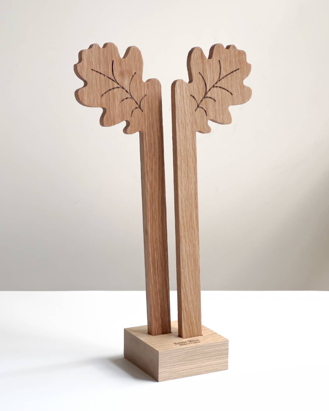 Salad servers - Oak leaves