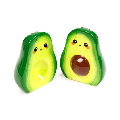 Salt and pepper Pedro the Lawyer