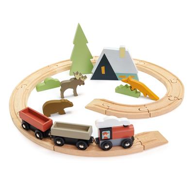 Tender Leaf Train: SET DE TRAINS 'ARBRES' 41x44x14cm, train avec 2 voitures, rail et accessoires, en bois, en boîte 31,9x24,5x5cm, 3+