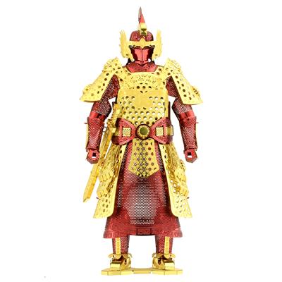 MetalEarth: SÉRIE D'ARMURES / ARMURE CHINOISE (Ming) 11.18x5.59x2.79cm, maquette 3D en métal avec 2 feuilles, sur carte 12x17cm, 14+