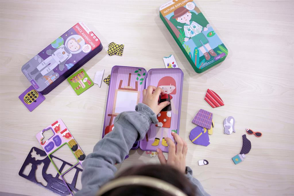 Caja de rompecabezas magnética - Artista