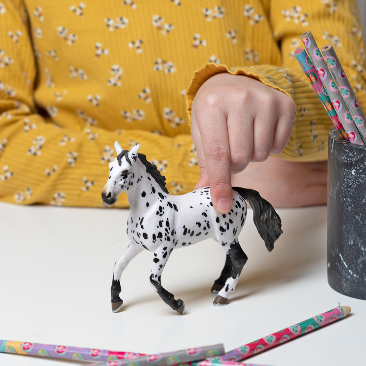 Figurine Cheval appaloosa noir