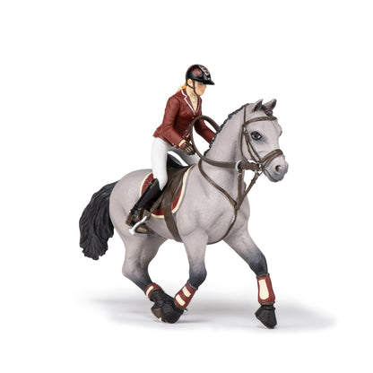 Figurine Cheval de concours et sa cavalière