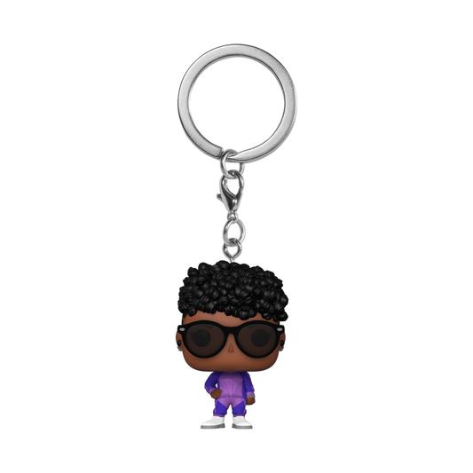 pop keychain shuri with sunglasses