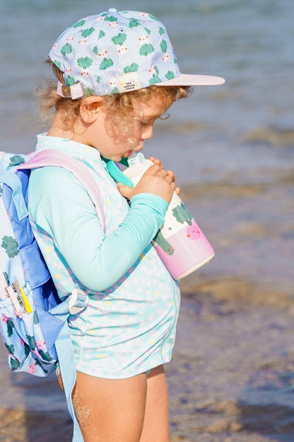 Botella de agua aislada de acero inoxidable para niños con corazones danzantes