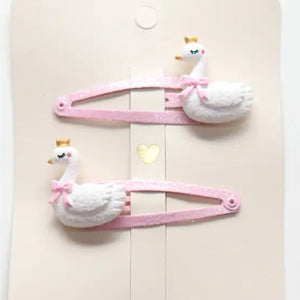 Queens Swan Barrettes Duo