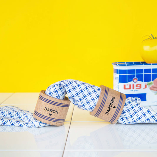 Ronds de serviette en bois – Collection Famille