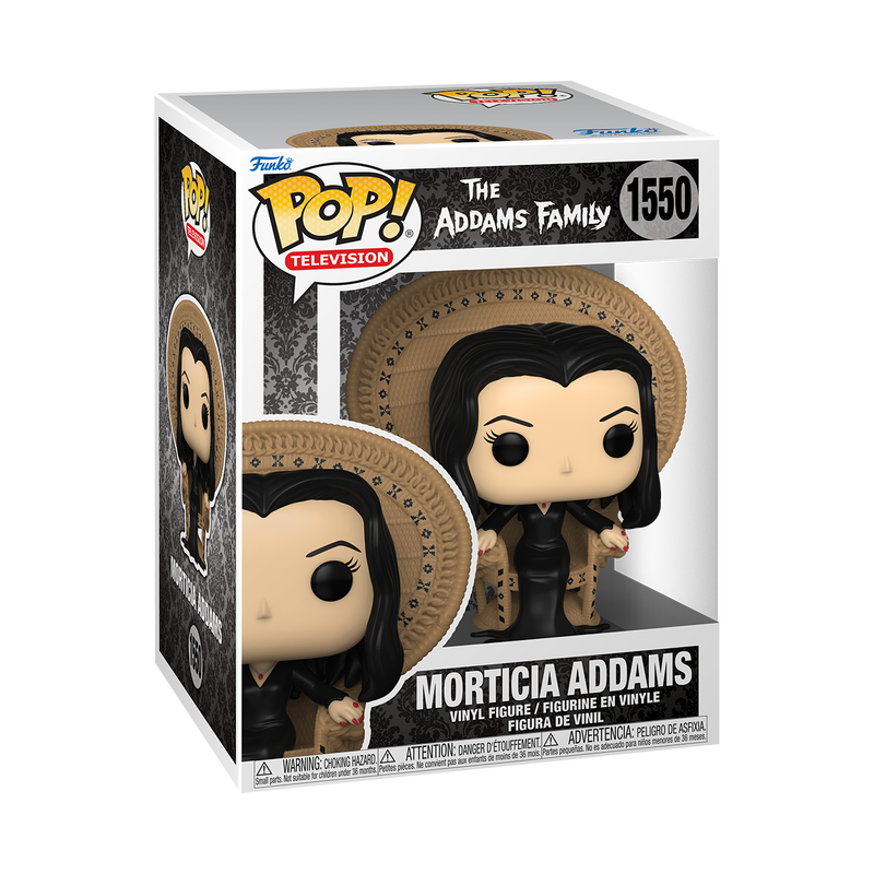 Morticia Addams in een stoel