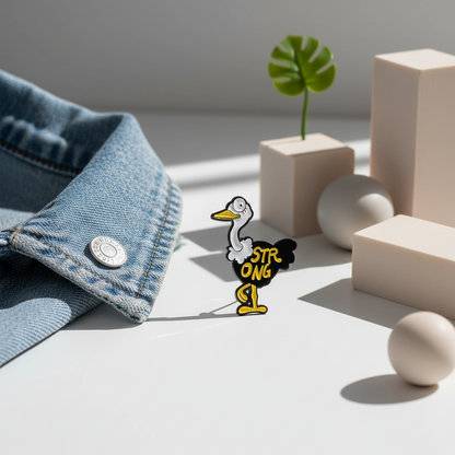 Pin’s Autruche "Strong"